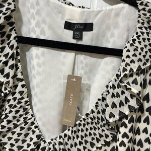 Heart Print J Crew Women's Top🖤🖤🖤